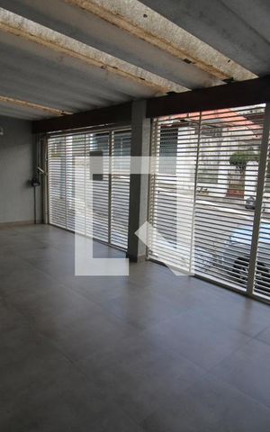 Casa à venda com 96m², 3 quartos e 2 vagasGaragem