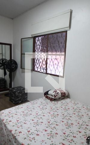 Casa à venda com 96m², 3 quartos e 2 vagasQuarto 2
