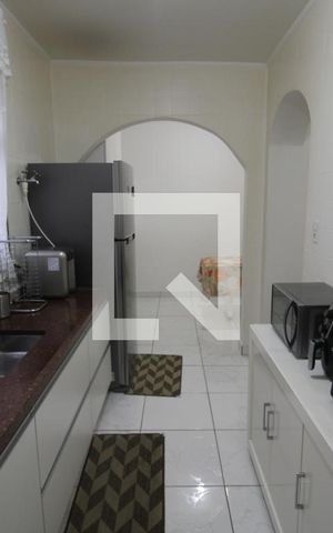 Casa à venda com 96m², 3 quartos e 2 vagasCozinha