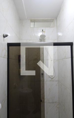 Casa à venda com 96m², 3 quartos e 2 vagasBanheiro 2