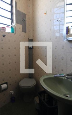 Casa à venda com 150m², 3 quartos e 1 vagaBanheiro Quarto 1
