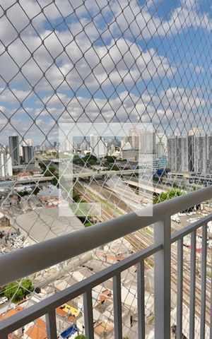 Apartamento à venda com 28m², 1 quarto e sem vaga Apartamento à venda com 28m², 1 quarto e sem vagaSacada