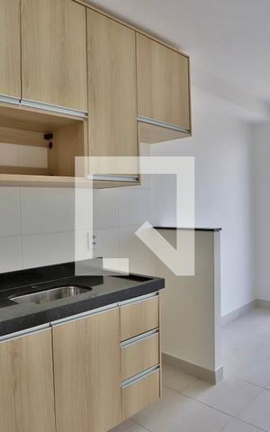 Apartamento à venda com 28m², 1 quarto e sem vaga Apartamento à venda com 28m², 1 quarto e sem vagaSala / Cozinha