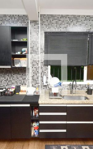 Casa à venda com 165m², 3 quartos e 2 vagasDetalhe da cozinha