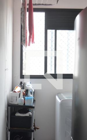 Apartamento à venda com 39m², 2 quartos e 1 vagaÁrea de Serviço