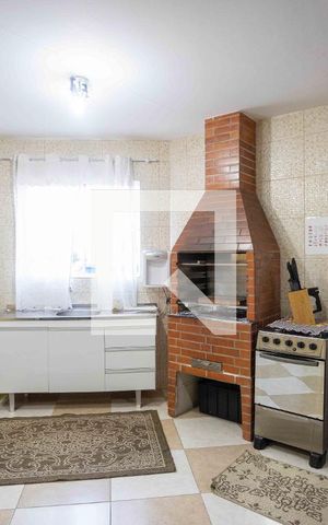 Casa à venda com 300m², 3 quartos e 8 vagasChurrasqueira