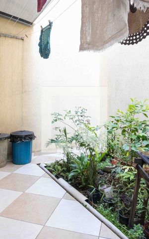Casa à venda com 300m², 3 quartos e 8 vagasÁrea de Serviço