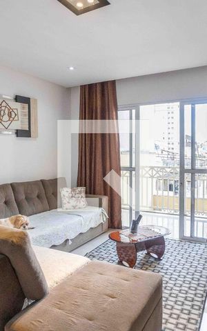 Casa à venda com 300m², 3 quartos e 8 vagasSala