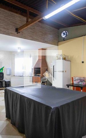 Casa à venda com 300m², 3 quartos e 8 vagasSalão de festas