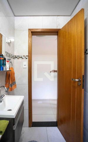 Casa à venda com 300m², 3 quartos e 8 vagasLavabo