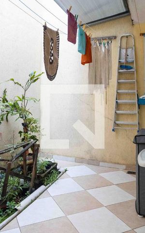 Casa à venda com 300m², 3 quartos e 8 vagasÁrea de Serviço