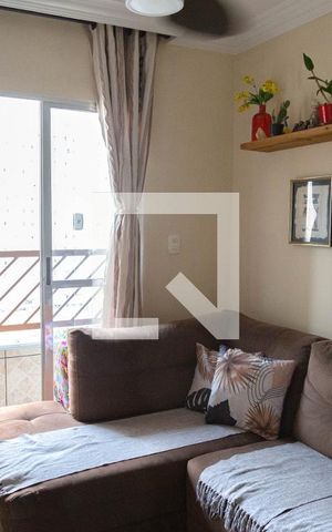 Apartamento à venda com 66m², 2 quartos e 1 vagaSala