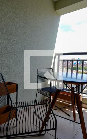 Apartamento à venda com 70m², 2 quartos e 2 vagas Apartamento à venda com 70m², 2 quartos e 2 vagasSacada da Sala