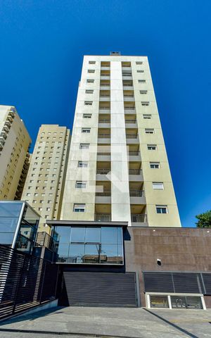 Apartamento à venda com 70m², 2 quartos e 2 vagas Apartamento à venda com 70m², 2 quartos e 2 vagasFachada