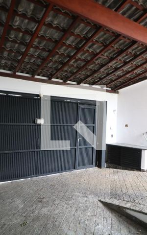 Casa para alugar com 350m², 3 quartos e 5 vagasGaragem