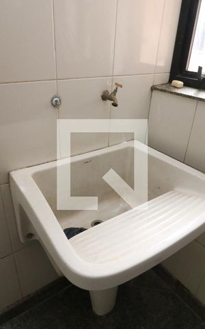 Casa para alugar com 350m², 3 quartos e 5 vagasÁrea de Serviço