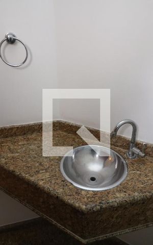 Casa para alugar com 350m², 3 quartos e 5 vagasLavabo