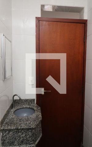 Casa para alugar com 350m², 3 quartos e 5 vagasBanheiro de serviço