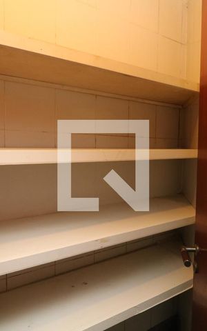 Casa para alugar com 350m², 3 quartos e 5 vagasDespensa