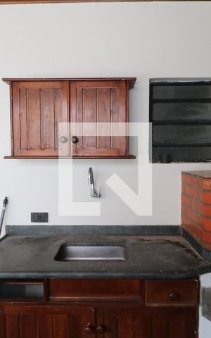 Casa para alugar com 350m², 3 quartos e 5 vagasChurrasqueira