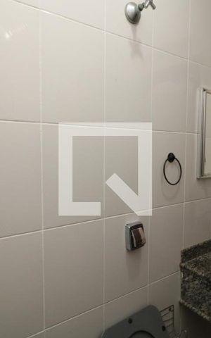 Casa para alugar com 350m², 3 quartos e 5 vagasBanheiro de serviço