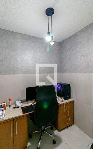 Apartamento à venda com 121m², 4 quartos e 2 vagas Apartamento à venda com 121m², 4 quartos e 2 vagasÁrea de Serviço