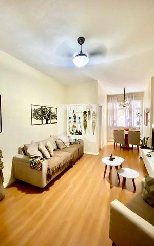 Apartamento à venda com 76m², 2 quartos e 1 vaga Apartamento à venda com 76m², 2 quartos e 1 vagaSala