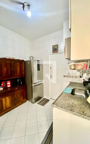 Apartamento à venda com 76m², 2 quartos e 1 vaga Apartamento à venda com 76m², 2 quartos e 1 vagaCozinha