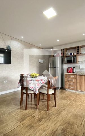 Apartamento à venda com 85m², 3 quartos e sem vaga Apartamento à venda com 85m², 3 quartos e sem vagaSala