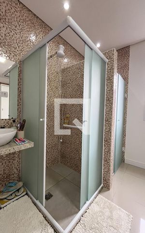 Apartamento à venda com 85m², 3 quartos e sem vaga Apartamento à venda com 85m², 3 quartos e sem vagaBanheiro da Suíte 2