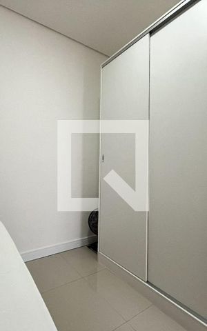 Apartamento à venda com 85m², 3 quartos e sem vaga Apartamento à venda com 85m², 3 quartos e sem vagaSuite 1