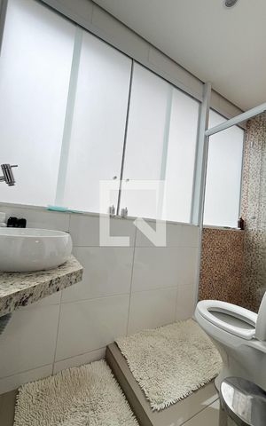 Apartamento à venda com 85m², 3 quartos e sem vaga Apartamento à venda com 85m², 3 quartos e sem vagaBanheiro da Suíte 1