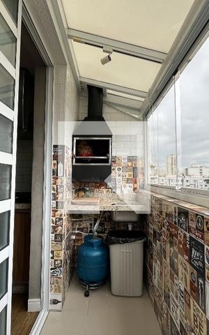 Apartamento à venda com 85m², 3 quartos e sem vaga Apartamento à venda com 85m², 3 quartos e sem vagaVaranda da Sala