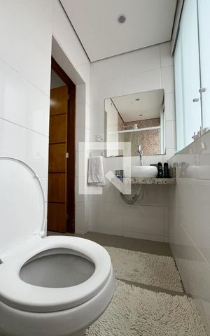 Apartamento à venda com 85m², 3 quartos e sem vaga Apartamento à venda com 85m², 3 quartos e sem vagaBanheiro da Suíte 1