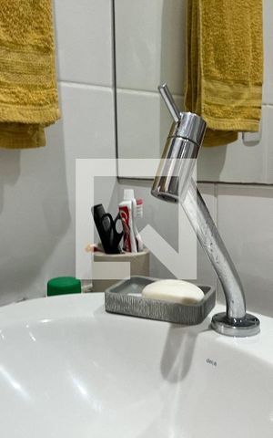 Apartamento à venda com 85m², 3 quartos e sem vaga Apartamento à venda com 85m², 3 quartos e sem vagaBanheiro Corredor