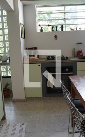 Apartamento à venda com 76m², 2 quartos e 1 vagaCozinha