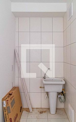 Apartamento para alugar com 39m², 2 quartos e 1 vaga Apartamento para alugar com 39m², 2 quartos e 1 vagaLavanderia