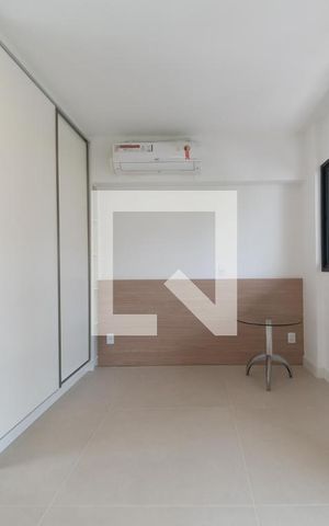 Studio à venda com 24m², 1 quarto e sem vaga Studio à venda com 24m², 1 quarto e sem vagaQuarto