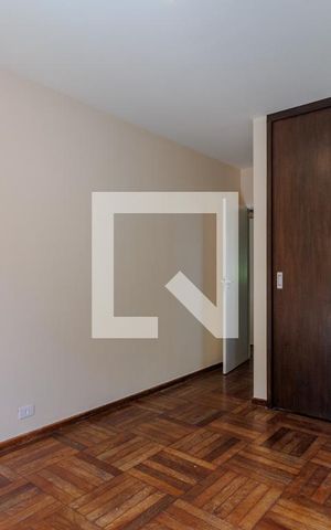 Casa à venda com 460m², 4 quartos e 4 vagas Casa à venda com 460m², 4 quartos e 4 vagasSuíte 3