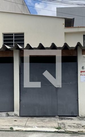 Casa para alugar com 40m², 1 quarto e sem vaga Casa para alugar com 40m², 1 quarto e sem vagaFachada