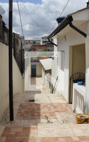 Casa para alugar com 40m², 1 quarto e sem vagaÁrea externa