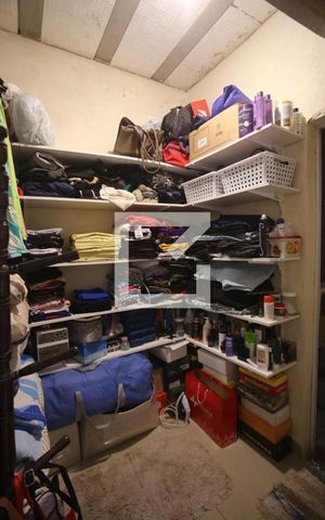 Casa à venda com 609m², 5 quartos e 4 vagasCloset da suíte