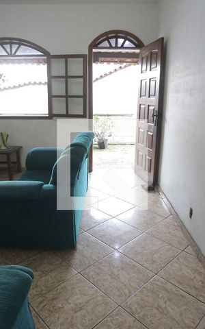 Casa à venda com 609m², 5 quartos e 4 vagassala