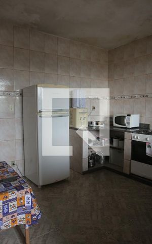 Casa à venda com 609m², 5 quartos e 4 vagasCozinha