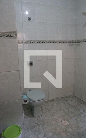 Casa à venda com 609m², 5 quartos e 4 vagasBanheiro da Suíte