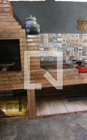 Casa à venda com 609m², 5 quartos e 4 vagasChurrasqueira
