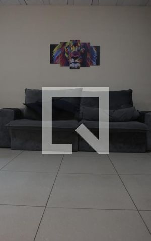 Casa à venda com 609m², 5 quartos e 4 vagasCasa 2 sala