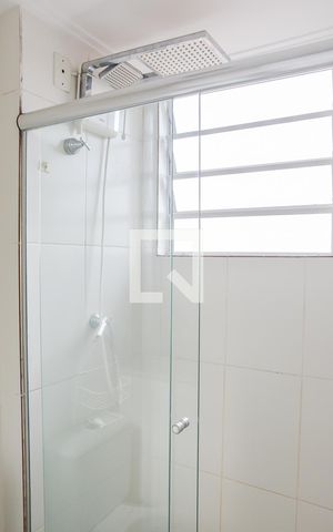 Apartamento à venda com 130m², 3 quartos e 2 vagas Apartamento à venda com 130m², 3 quartos e 2 vagasBanheiro da Suíte