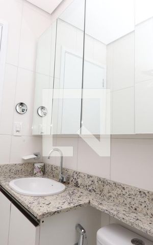 Apartamento para alugar com 50m², 1 quarto e sem vagaBanheiro