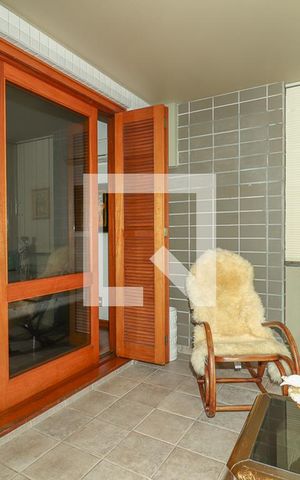 Apartamento à venda com 167m², 3 quartos e 2 vagas Apartamento à venda com 167m², 3 quartos e 2 vagasVaranda do quarto 3